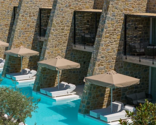 136d4cb7 f977 4070 be0a 253c3f63497f